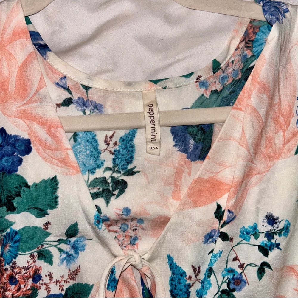 Peppermint | NWOT Floral Romper - Picture 9 of 13